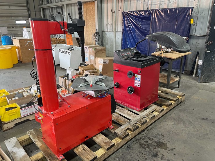 #8524-•-tire-changer-(e)-image-3