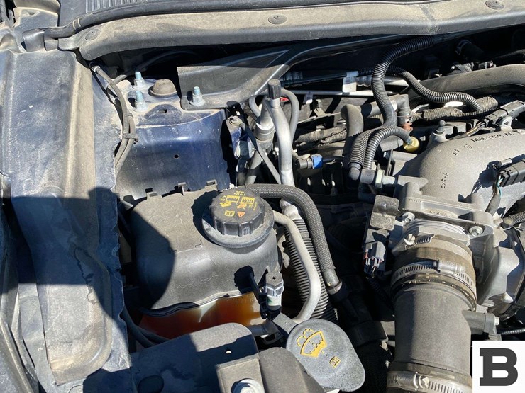 2017-ford-explorer-image-31