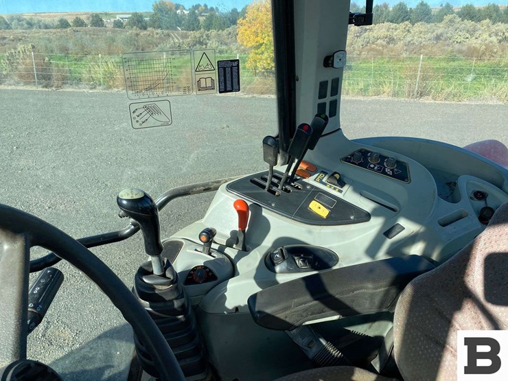 2012-massey-ferguson-5475-image-71