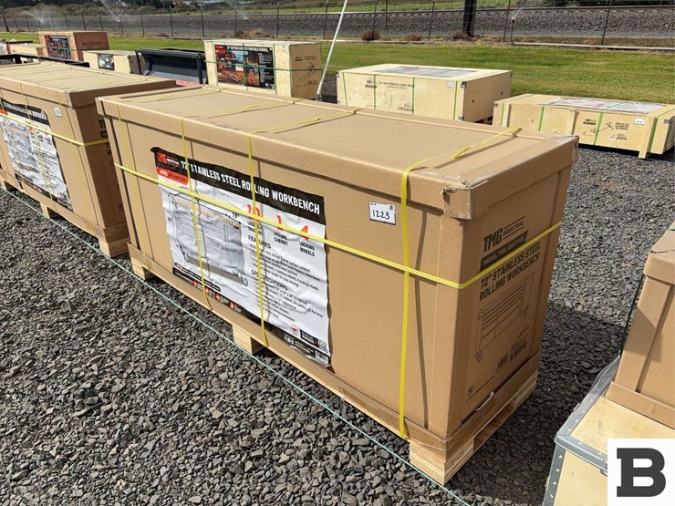 tmg-tmg-wb7210s-72”-stainless-steel-rolling-workbench-image-3