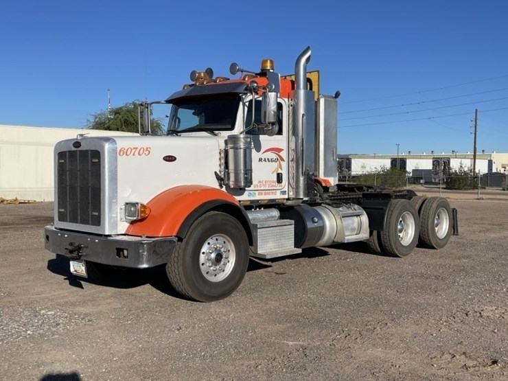 2018-peterbilt-367-image-1