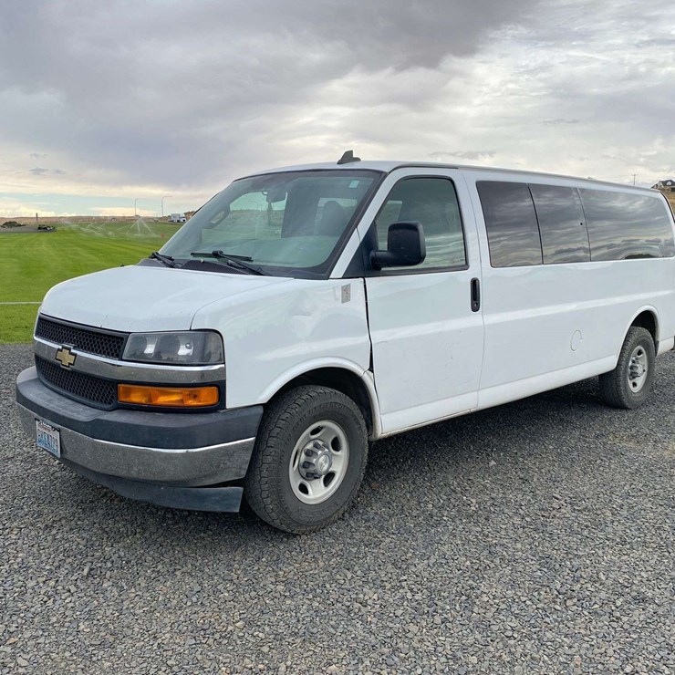 2017 CHEVROLET EXPRESS 3500