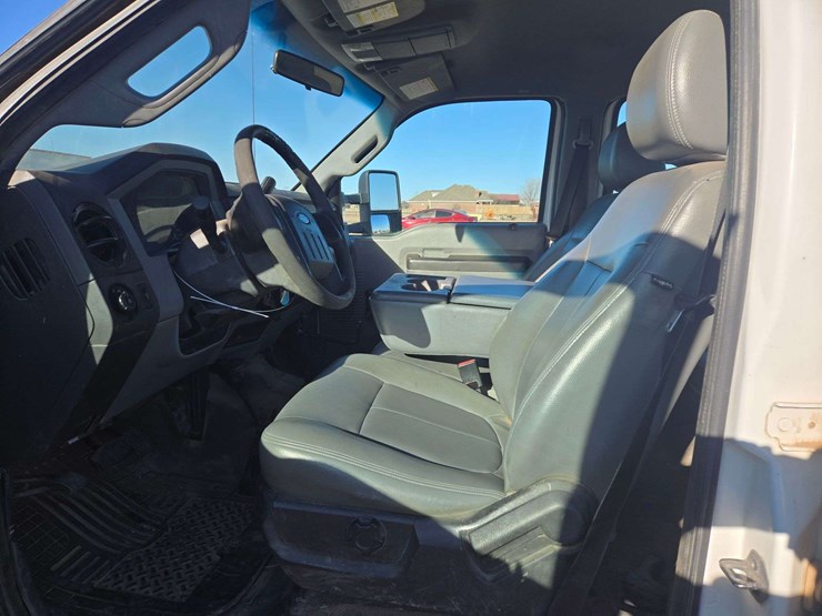 2012-ford-f350-image-14