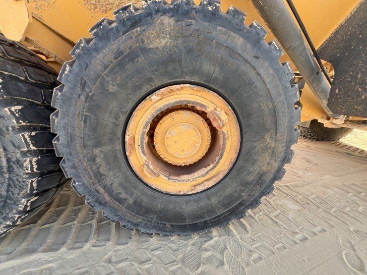 2021-volvo-a60h-image-27