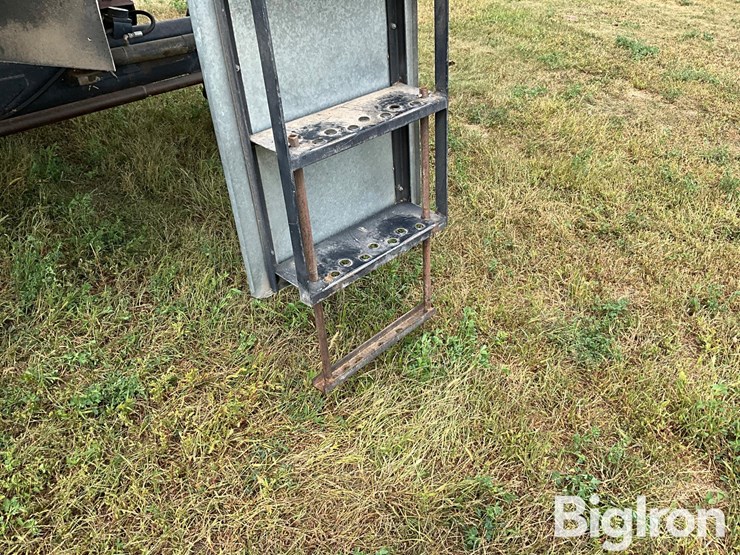 1988-gleaner-r50-image-17