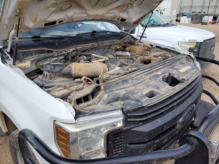 2018-ford-f350-image-14