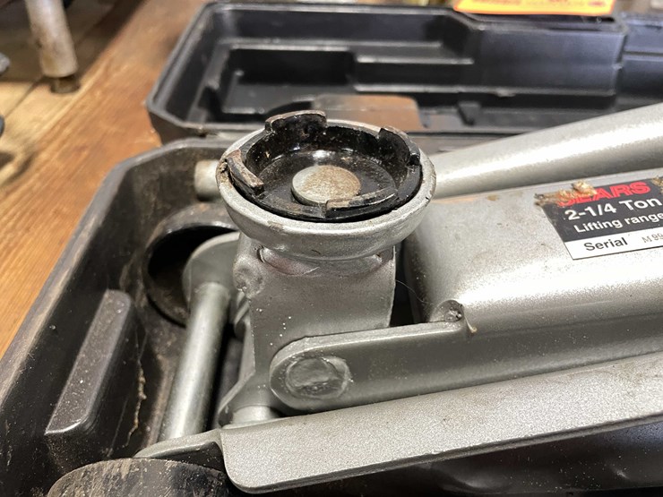 #8512-•-sears-2-1/4-ton-floor-jack-(cw)-image-4