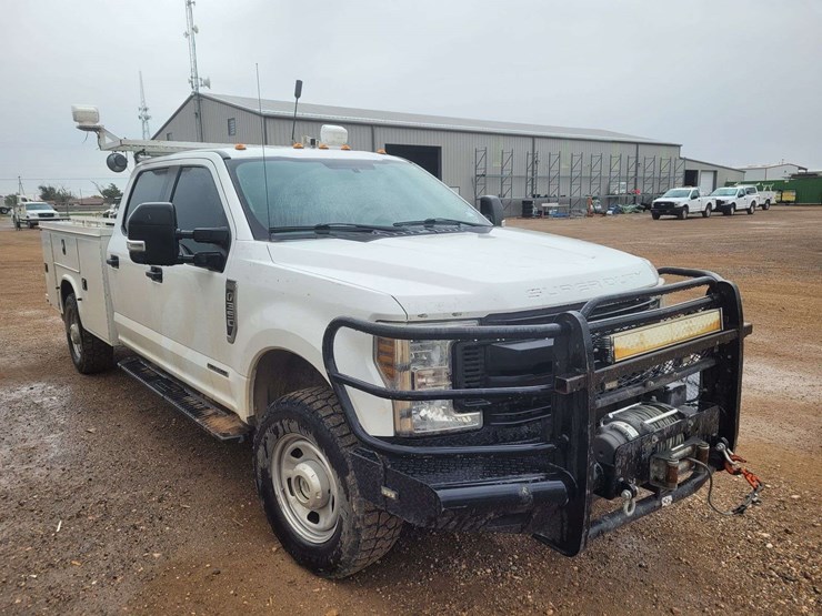 2018-ford-f350-image-3