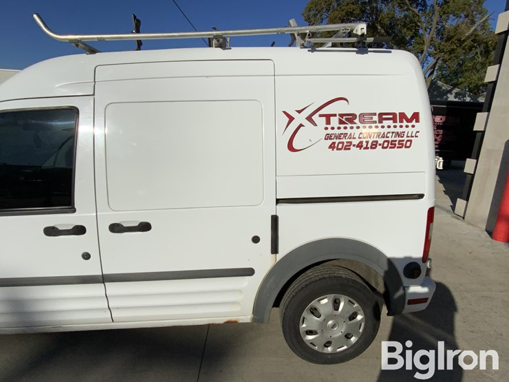 2010-ford-transit-connect-image-11