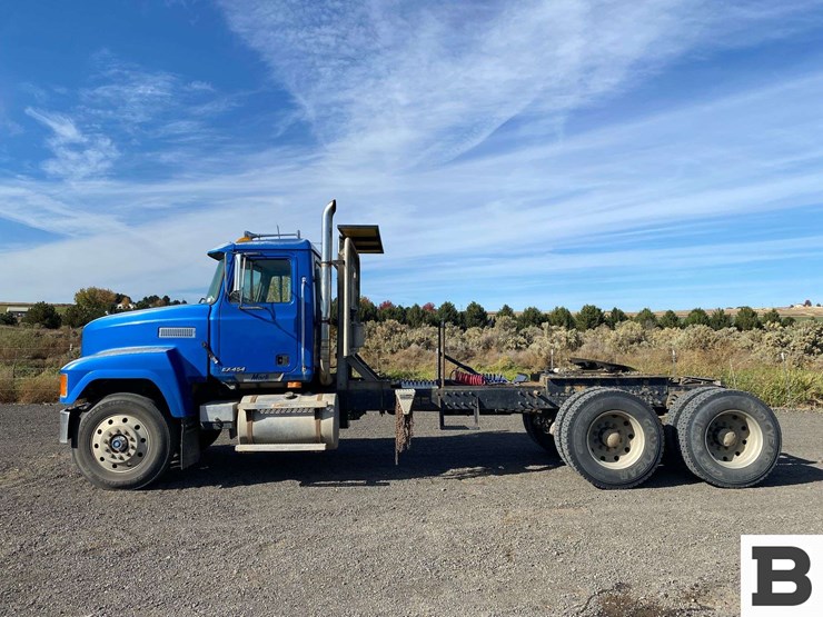 1995-mack-ch613-image-3