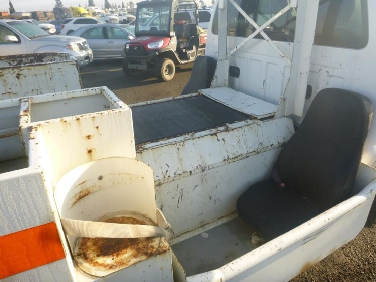 2012-ford-f450-image-8