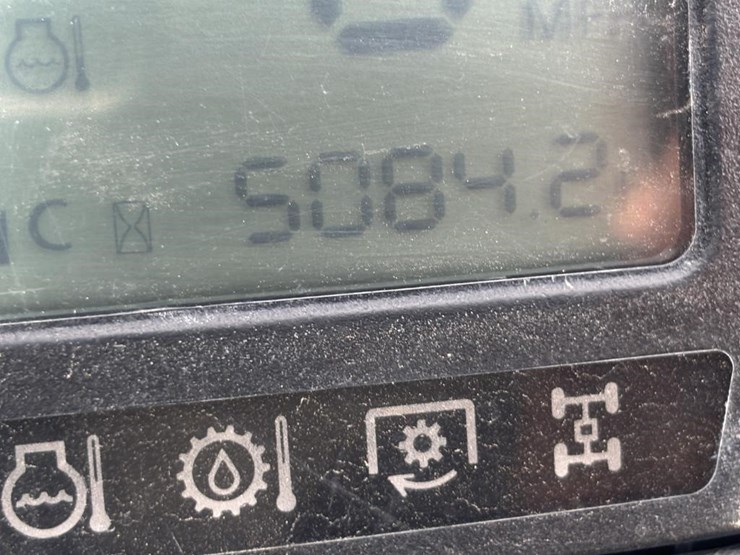 2019-kubota-rtvx1140-image-33