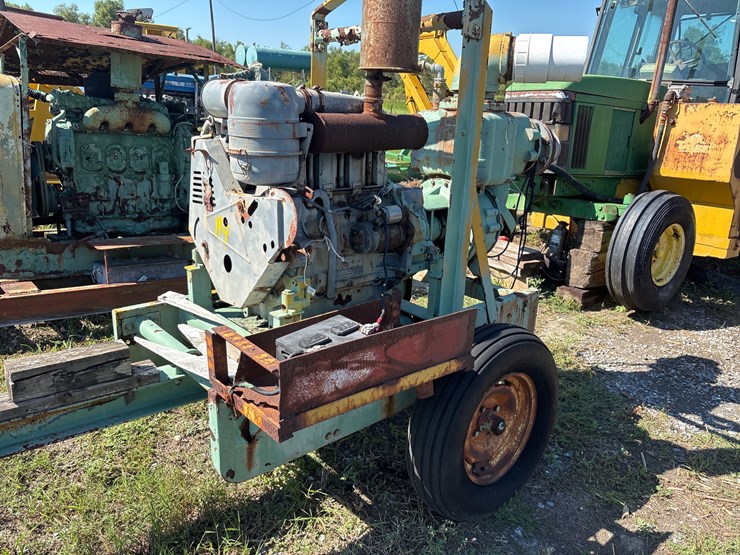 #114-•-trailer-mounted-deutz-deisel-engine-with-water/trash-pump-image-3