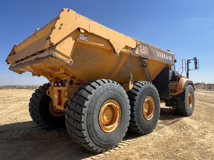 2021-volvo-a60h-image-5