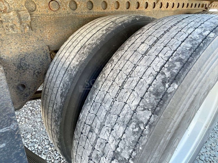 1999-strick-trailer-image-23