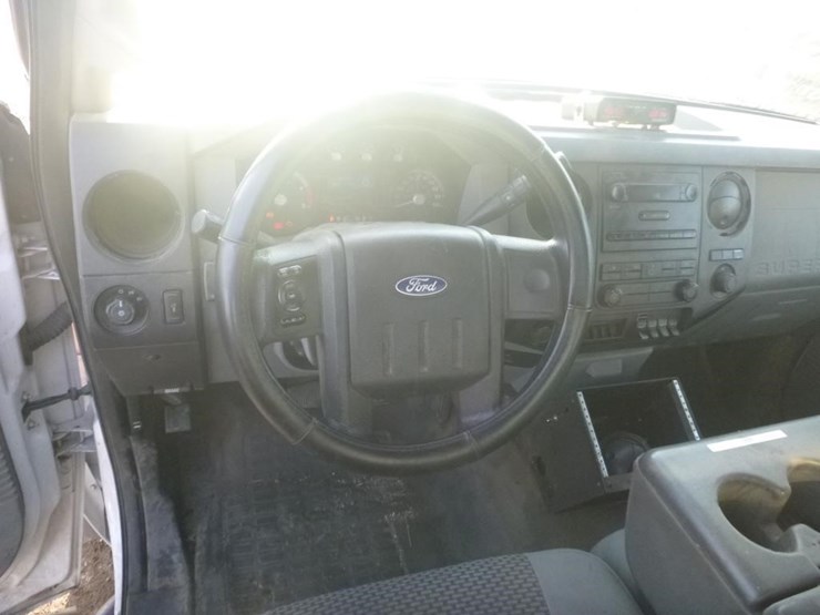 2012-ford-f450-image-14