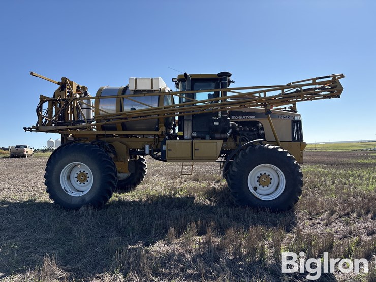 2005-ag-chem-rogator-1264c-image-4