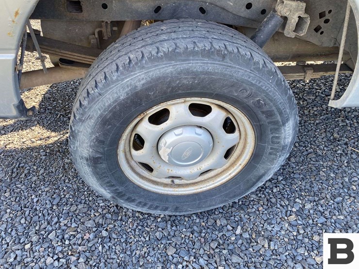 2010-ford-f150-image-22