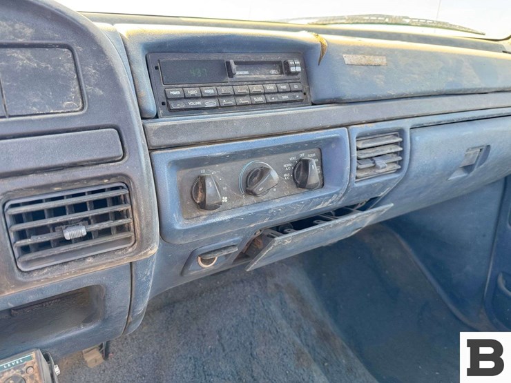 1997-ford-f250-image-27