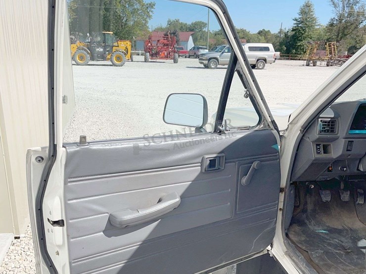 1988-toyota-4-runner-image-42