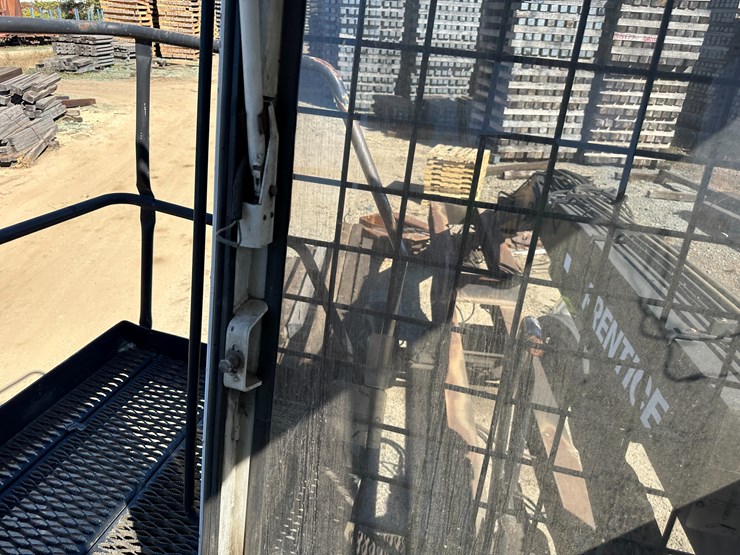 2010-prentice-2410-image-80