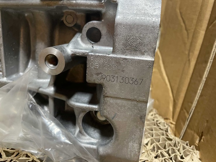 #8604-•-acura-tl-engine-block-(pr7)-image-14