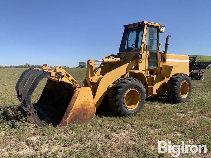 dresser-520b-image-1