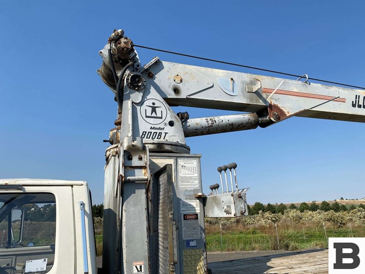 1985-ford-f800-image-12