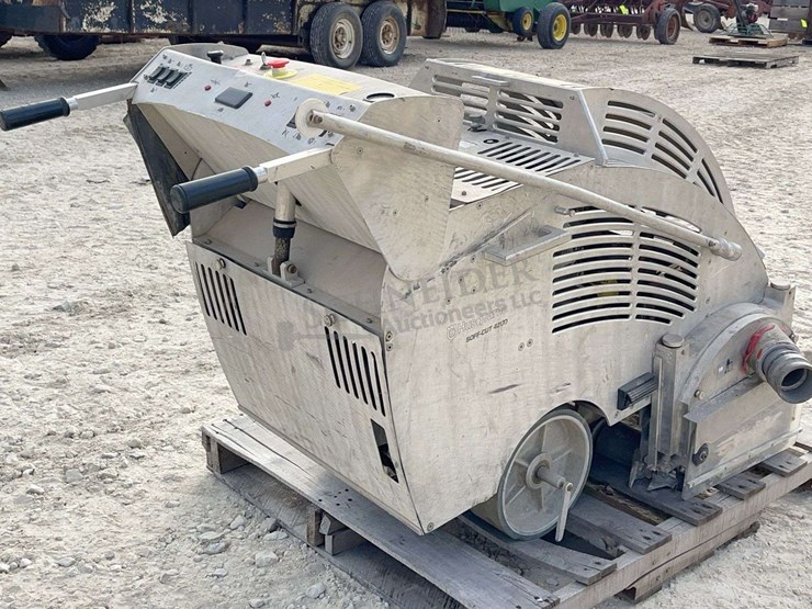 husqvarna-soff-cut-4200-image-5