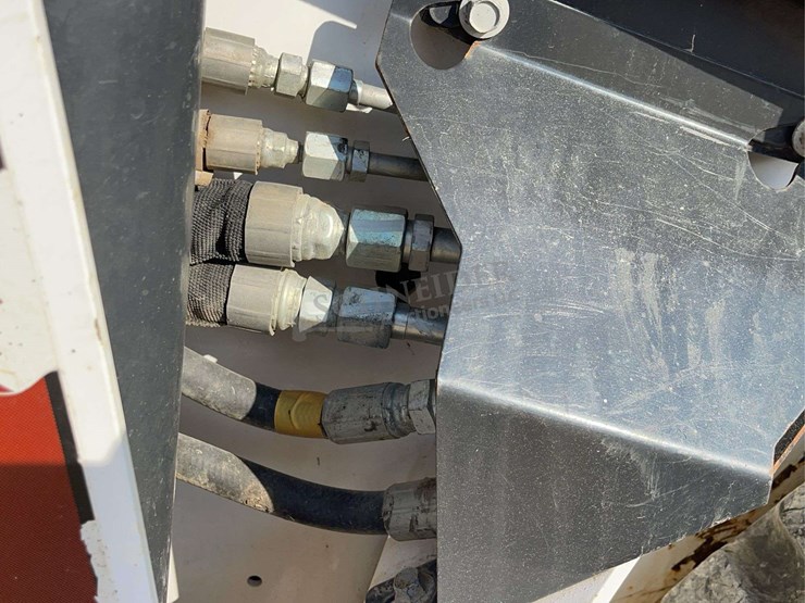 2022-bobcat-t66-image-17