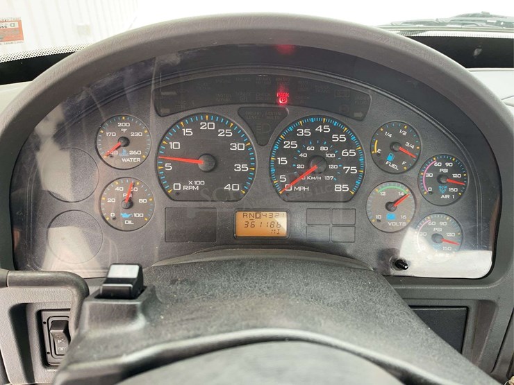 2007-international-durastar-4400-image-48