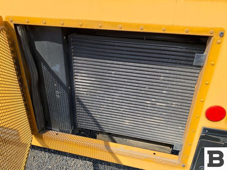 2003-bluebird-all-american-image-17