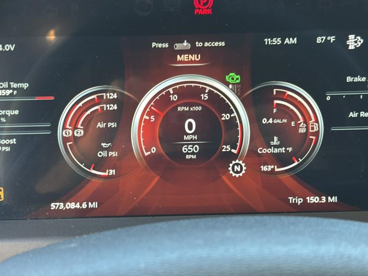 2023-peterbilt-579-image-38