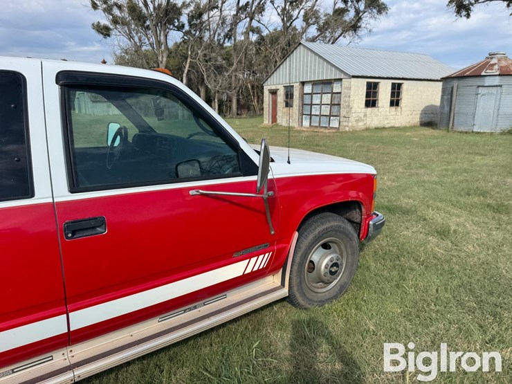 1996-chevrolet-3500-image-18