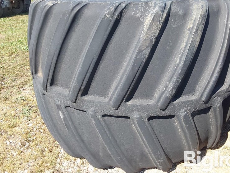 firestone-flotation-23-deep-tread-38x50.00x32-floater-tires-&-rims-image-11