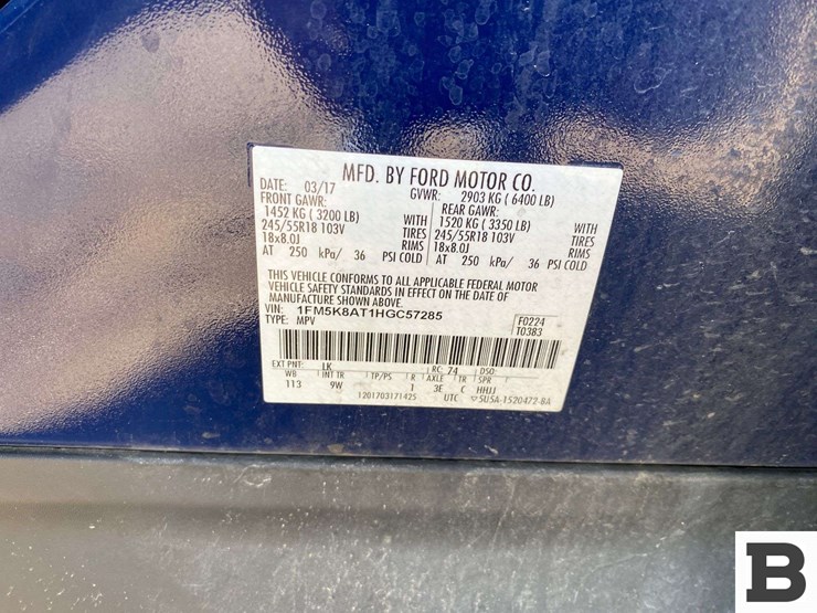 2017-ford-explorer-image-28