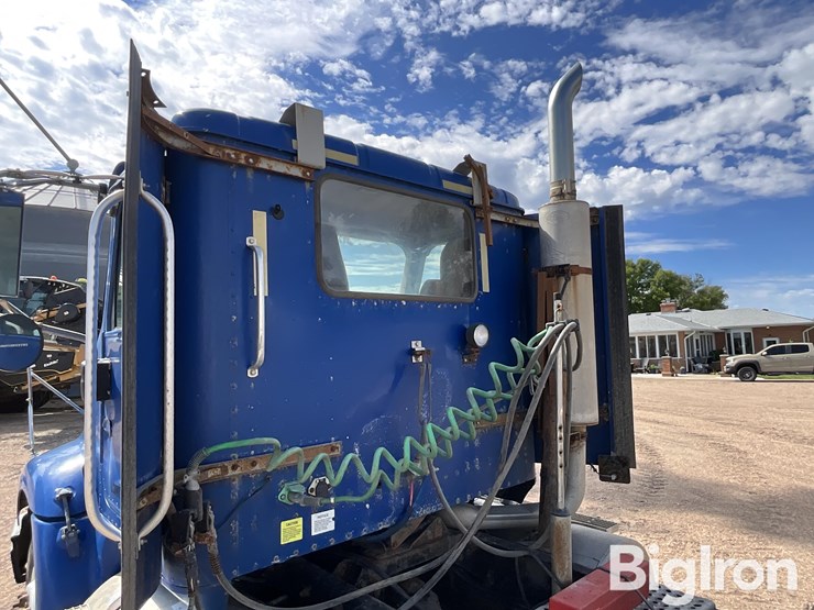 2004-international-9200i-image-17