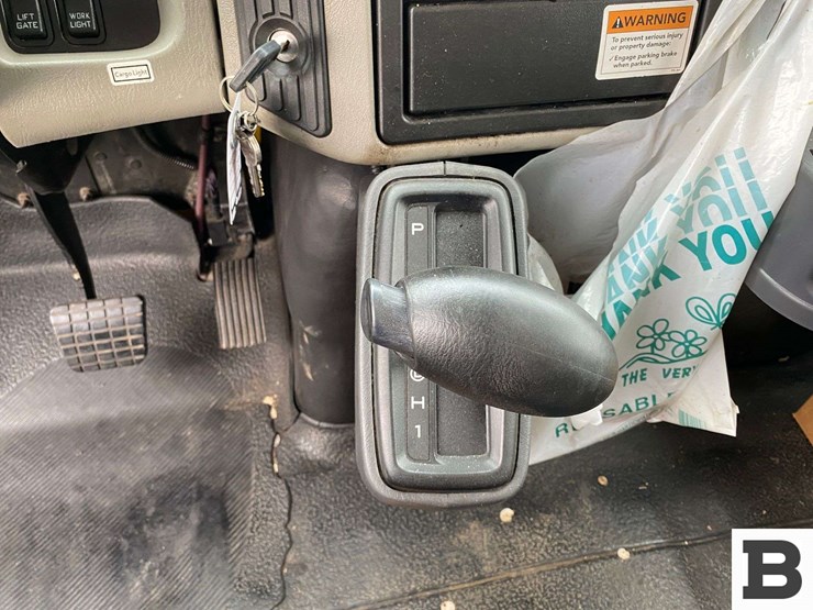 2012-international-durastar-4300-image-46