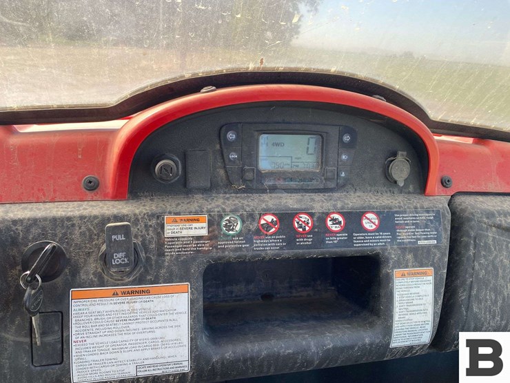 kymco-uxv-500-image-38