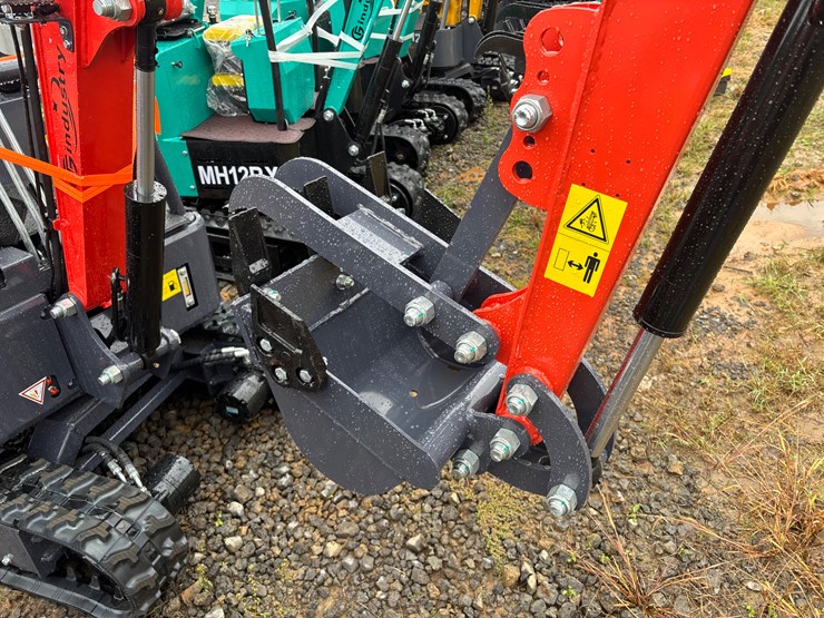 #6-•-cfg-industrial-mx15rx-mini-excavator-image-2