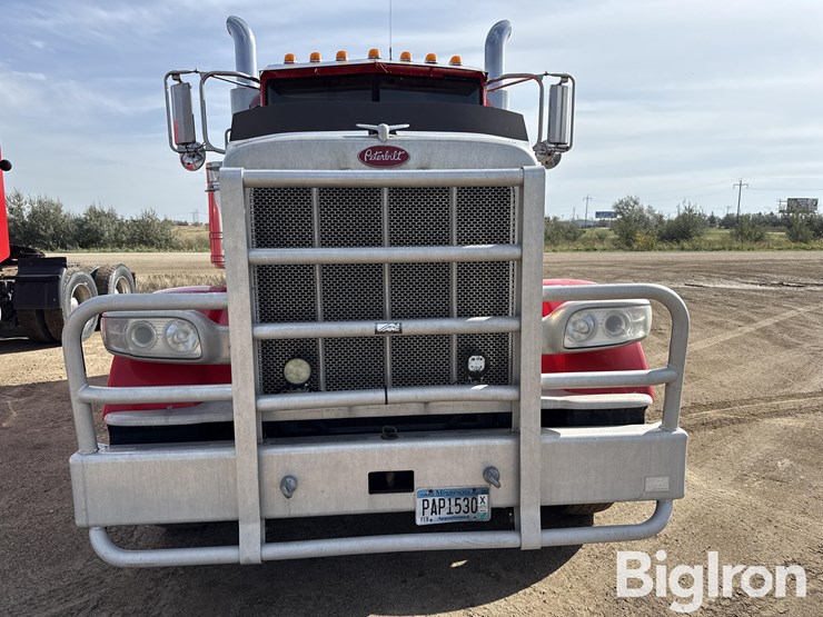 2011-peterbilt-388-image-2