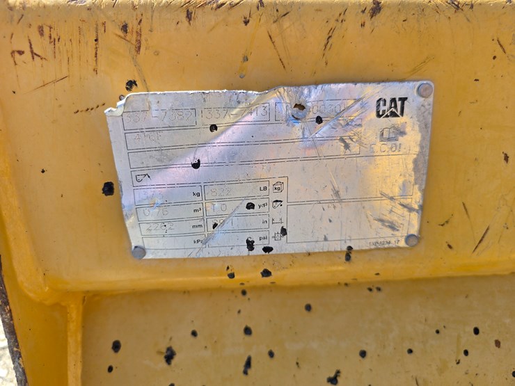 caterpillar-415f2-il-image-44