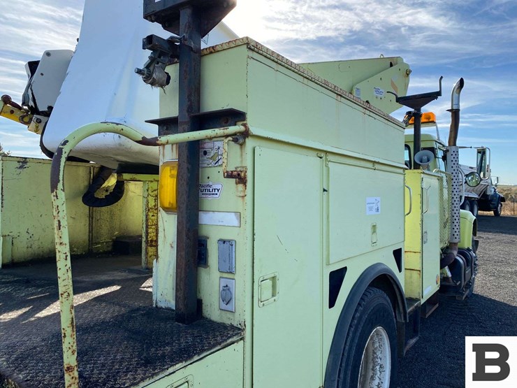 1995-international-4900-image-26