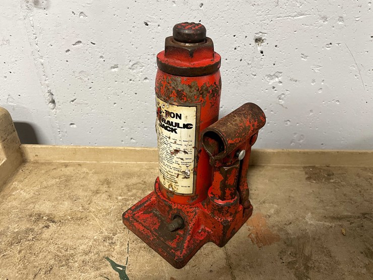 #8608-•-4-ton-bottle-jack-(cw)-image-5