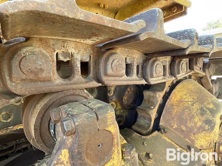 1973-caterpillar-d9g-dozer-image-15