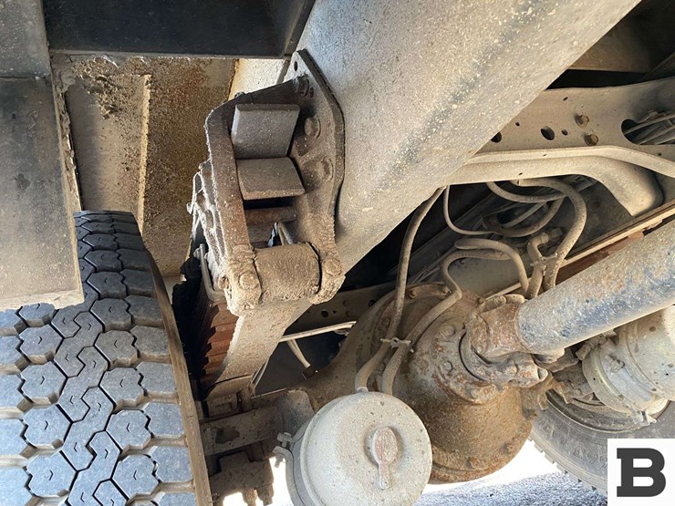 1995-international-4900-image-35