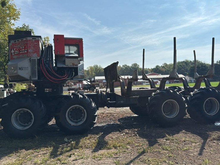 2003-timberpro-tf820e-image-3