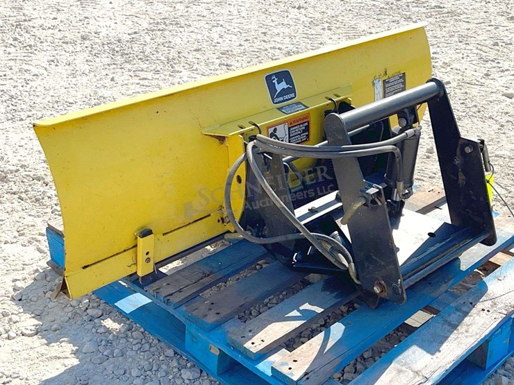 john-deere-425-image-34