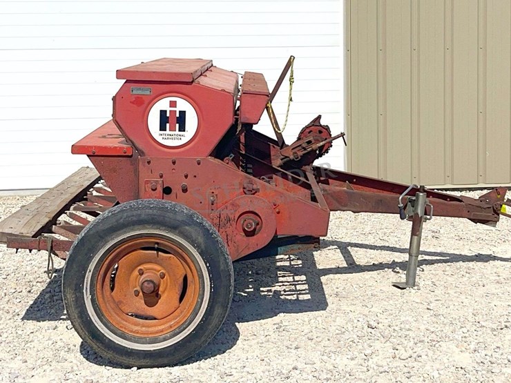 international-10-image-3