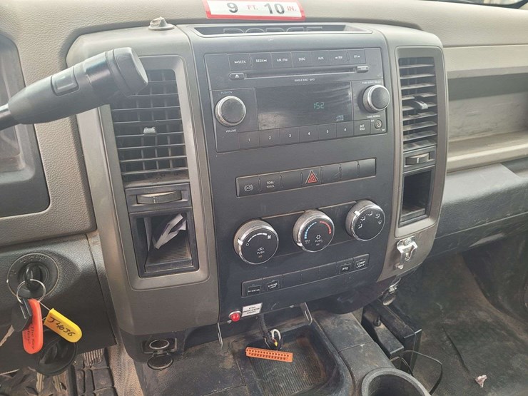 2011-ram-4500-slt-image-14